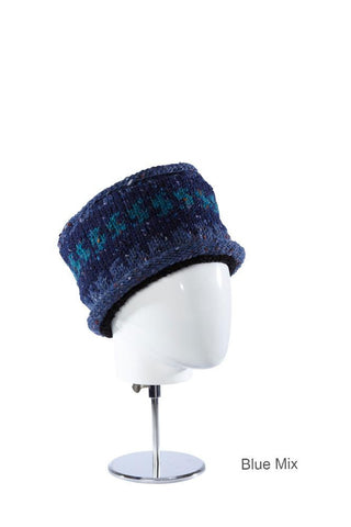 Kilkenny "Sara" Ladies Hat, Håndstrikket uld. Blue Mix. Normalpris 399,- NU 189,-